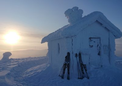 Explore Ruka backyard with OAC skinbased skis (6-8 hours)